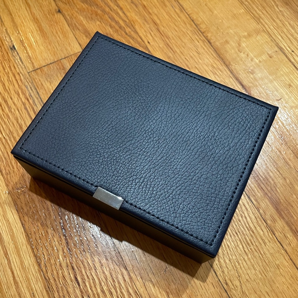 NWOT - Mini Shoe Shine Kit